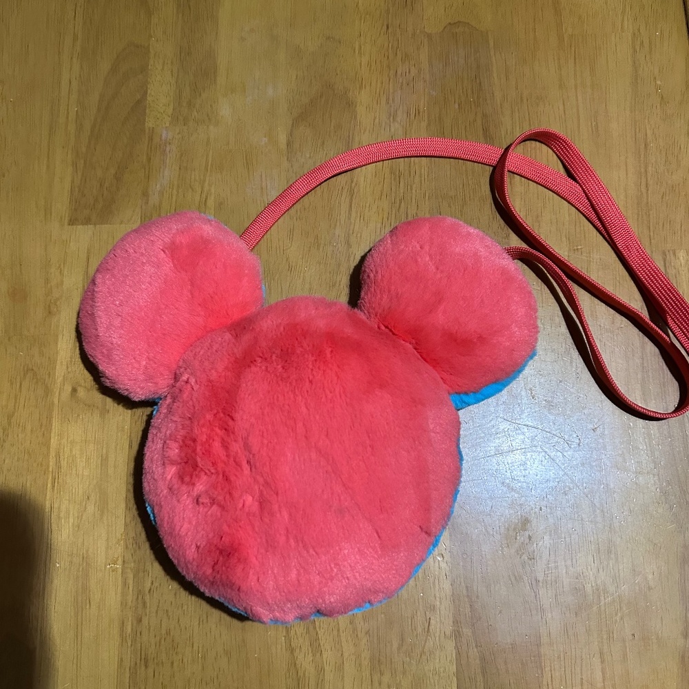 NWOT, Disney Parks 2021, Mickey plush crossbody purse, small, pink/blue